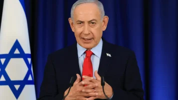 Netanyahu amenaza con responder con más fuerza a Irán