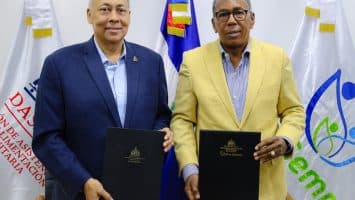 ARS Semma fortalece la protección social de docentes con alianza junto a Dasac