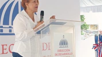 Alcaldesa de Tamayo agradece al Gobierno de Luis Abinader por inicio de mercado municipal