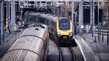 Un segundo tren descarrila en Inglaterra en menos de 24 horas
