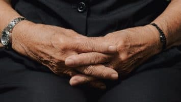 Estudio de Pucmm vincula la microbiota intestinal con el riesgo de deterioro cognitivo