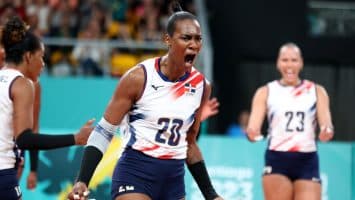 Las Reinas del Caribe hacen vibrar su casa al debutar en Santo Domingo 2026