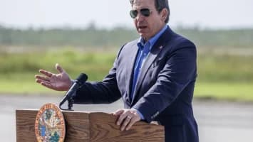 Donalds lidera carrera para gobernar Florida