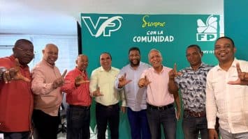 Víctor Pavón recibe respaldo de principales dirigentes FP en SDN