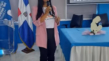 Hospital Marcelino Vélez capacita colaboradores en Semana Mundial de la Lactancia Materna