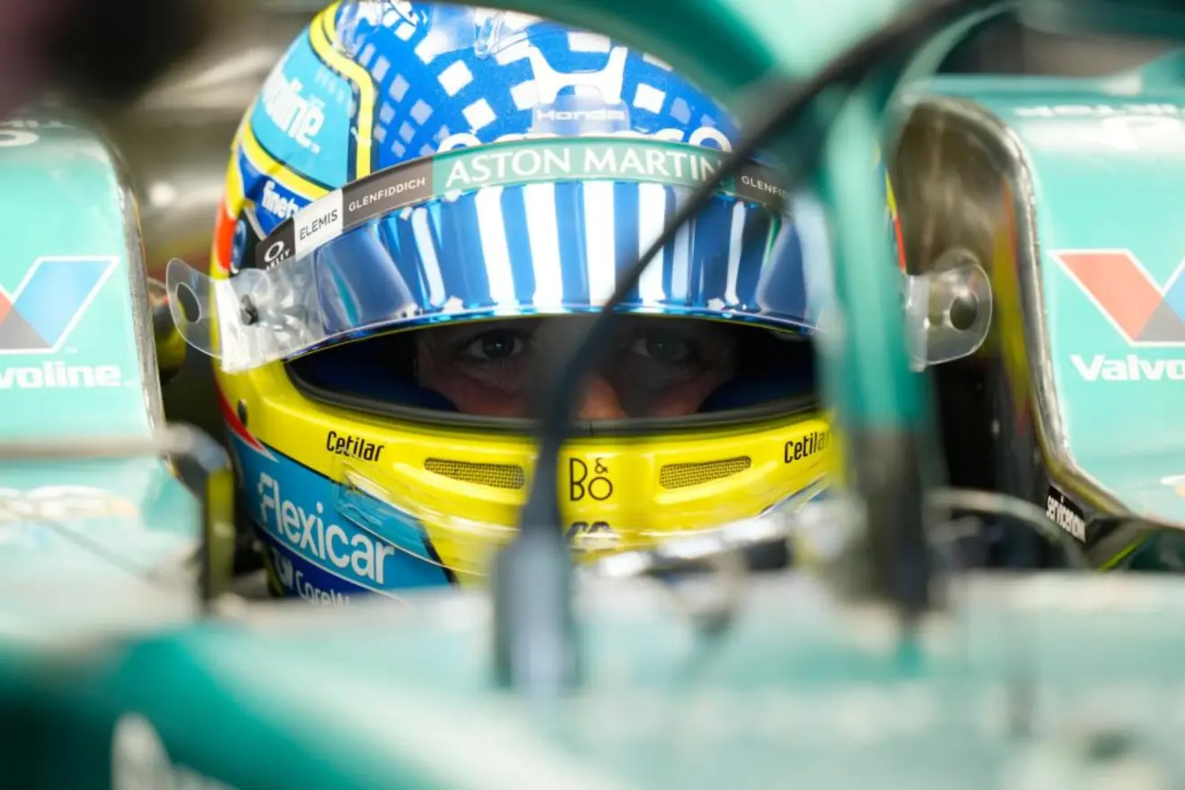 Alonso, paternidad feliz y sufrimiento en el coche: "Es lo mismo, no se nota gran cosa"