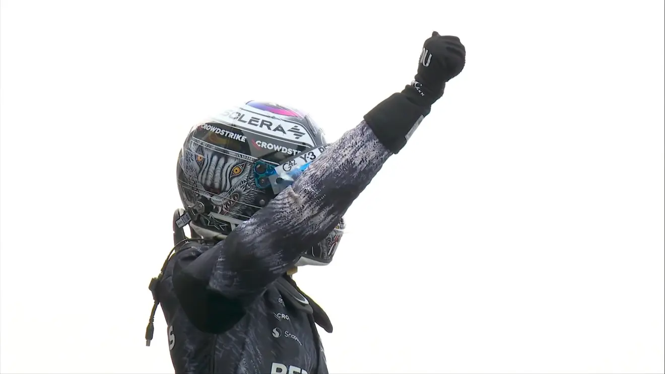 F1 GP Japón: Antonelli logra su segunda pole y deja a Russell sin excusas; Sainz 16º y Alonso 21º