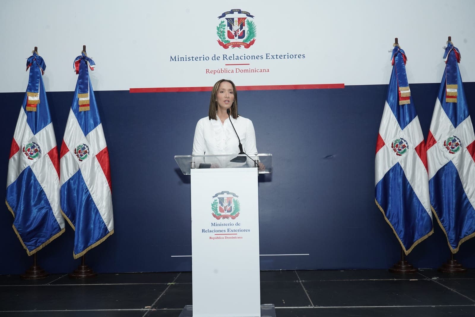 MIREX imparte taller a periodistas sobre geopolítica