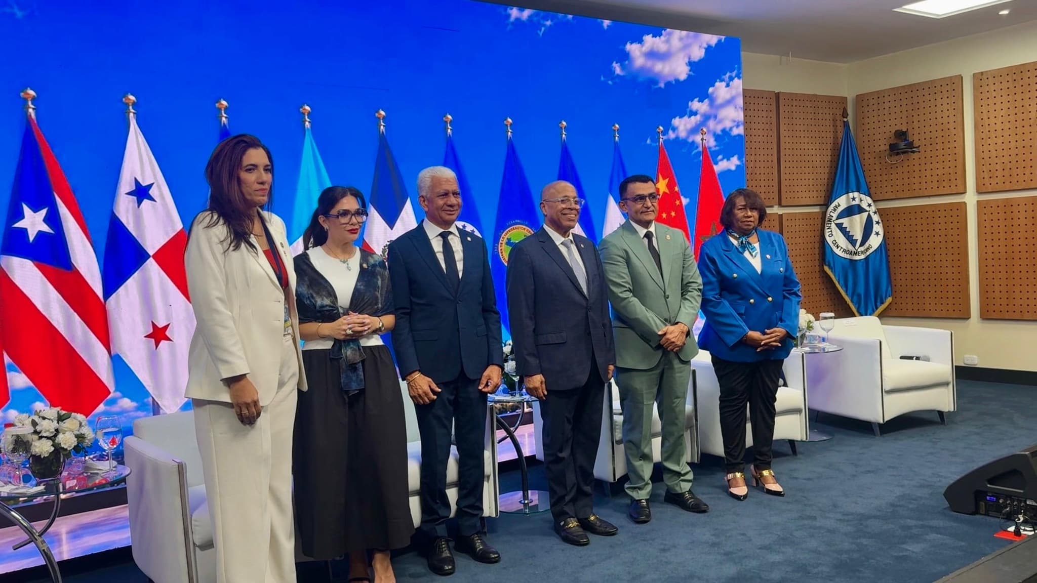 PARLACEN y Congreso Nacional impulsan integración financiera regional; destacan sistema que permite transferencias más rápidas y económicas entre República Dominicana y Centroamérica