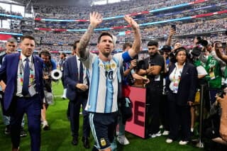 Lionel Messi declaró que mas que por el récord estas feliz por la victoria de Argentina ante Austria que le suma seis puntos y la clasificación
