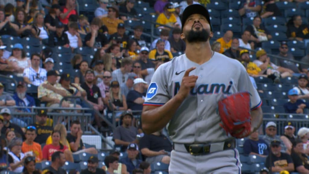 El dominicano Sandy Alcántara se convirtió en máximo ponchador en toda la historia de los Marlins de Miami