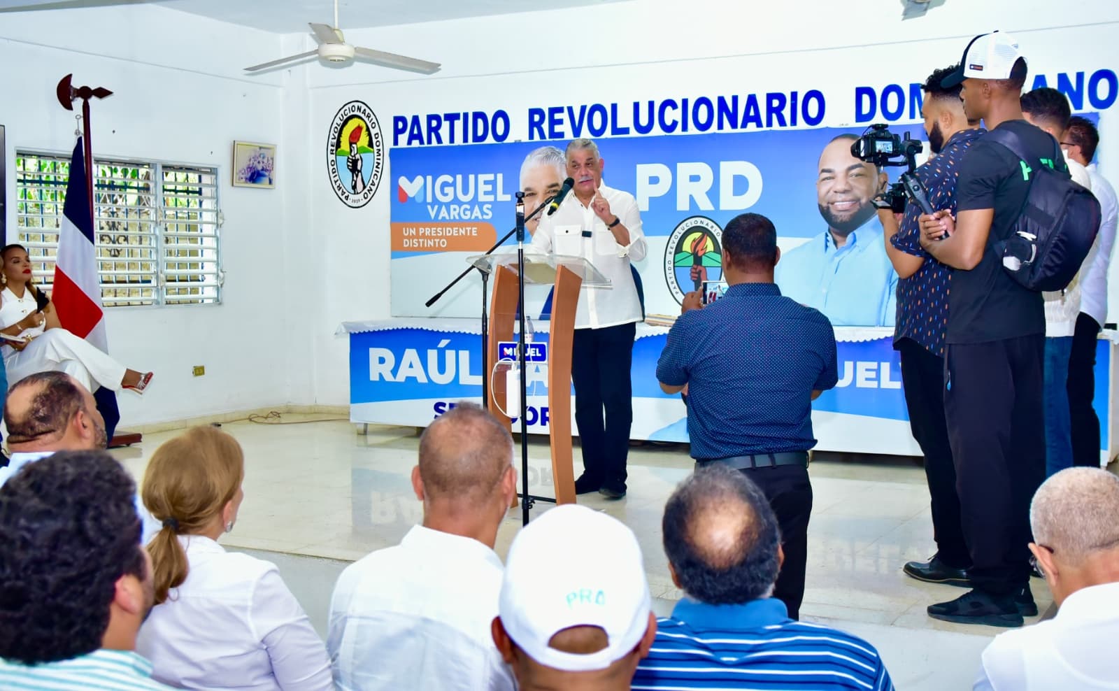 PRD rechaza propuesta de reforma fiscal; Migel advierte Plan presentado por el gobierno golpeará a las clases media y pobre