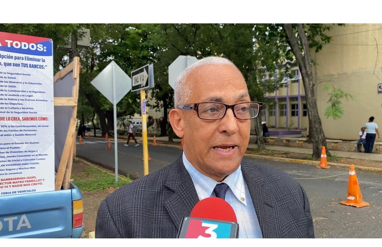 Aspirante a vicerrectoría de extensión de la UASD pide a gobierno aplicar ley de hidrocarburos para fijar precios combustibles