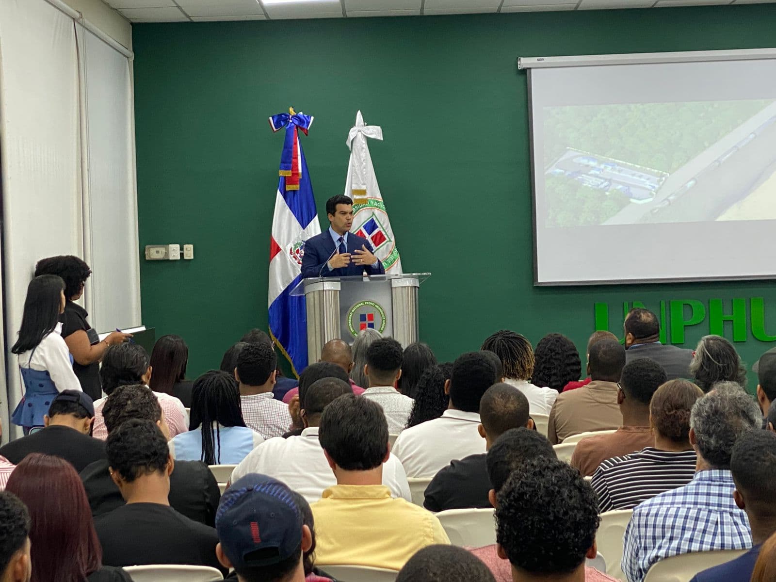 Director de INAPA resalta avances en materia de agua potable y saneamiento