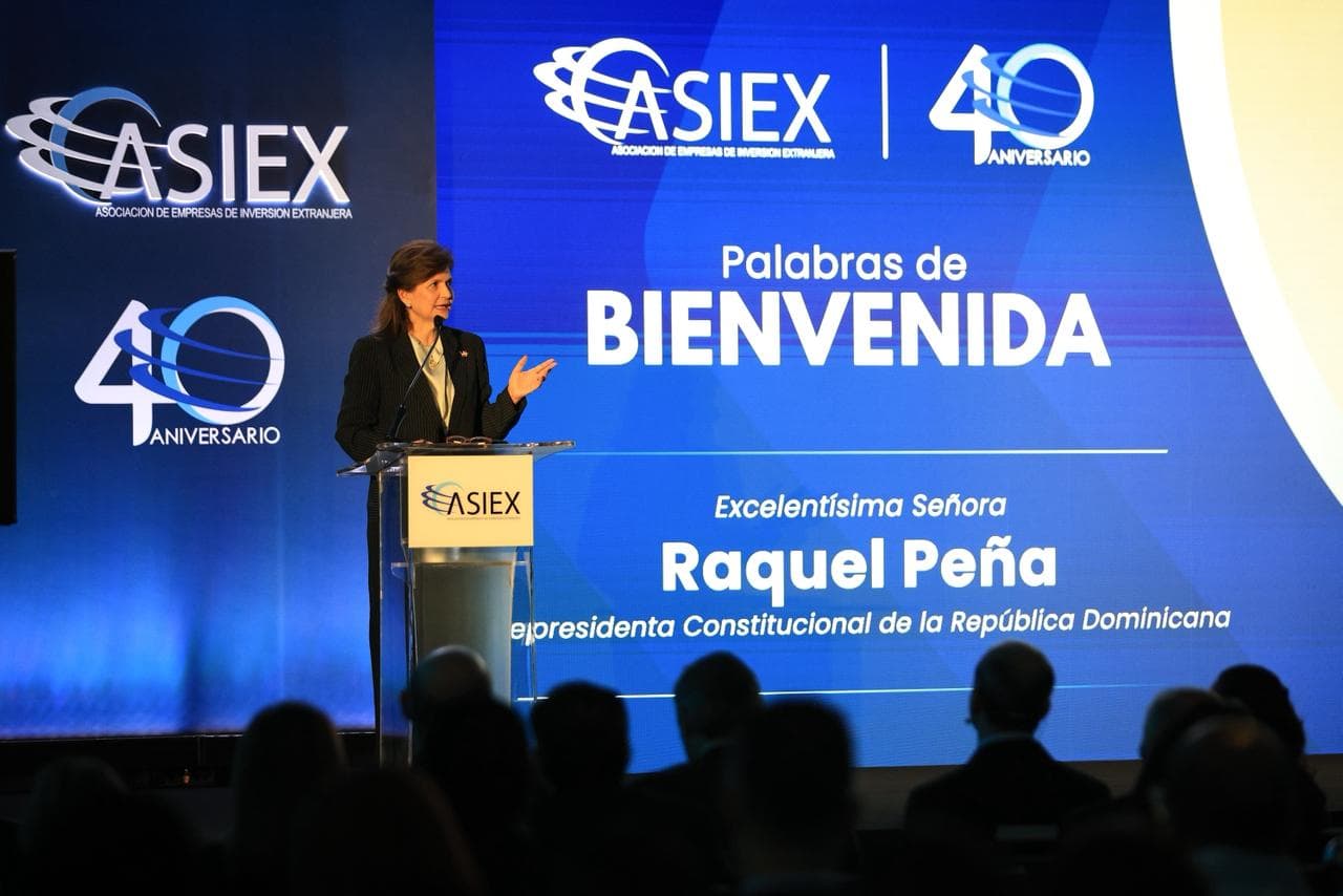 Vicepresidenta encabeza celebración 40 aniversario de ASIEX; destaca confianza de los inversionistas y consolida a RD como destino estratégico para la inversión