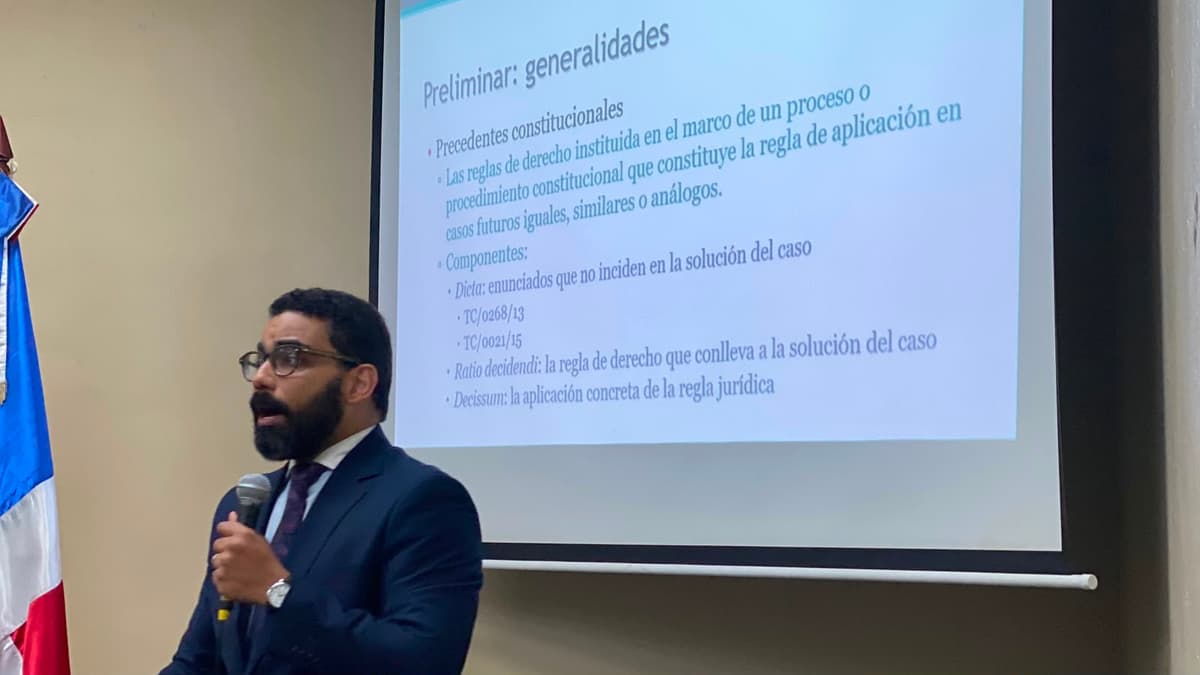 UCSD realiza conferencia sobre obligatoriedad y alcance de las decisiones del TC