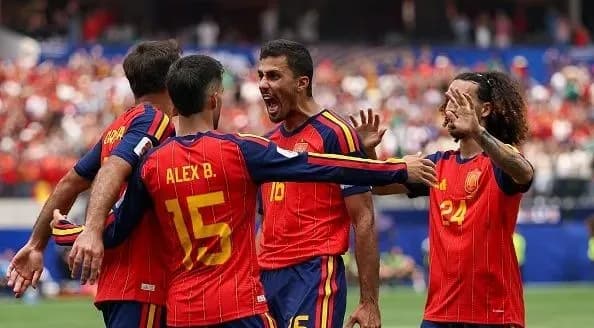 España se convierte en la selección de futbol con más copas mundiales en lo que va de siglo