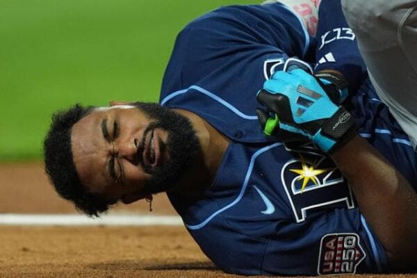 El dominicano Junior Caminero abandonó el Juego de Estrellas de las Grandes Ligas luego de recibir un pelotazo en una de sus manos