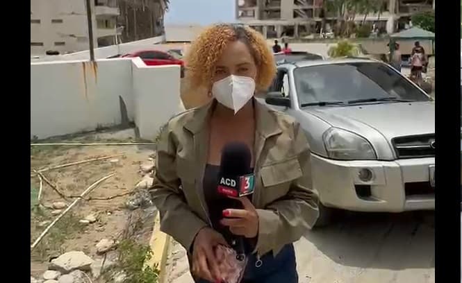 Dismininuyen las posibilidades de encontrar más sobrevivientes en La Guaira, Venezuela; el hedor arropa la población