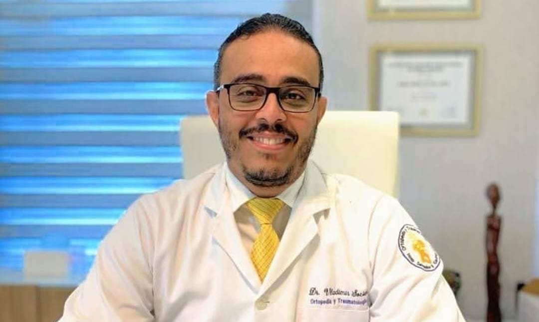 Ortopeda y traumatólogo Vladimir Socías llama a la prevención y el diagnóstico oportuno