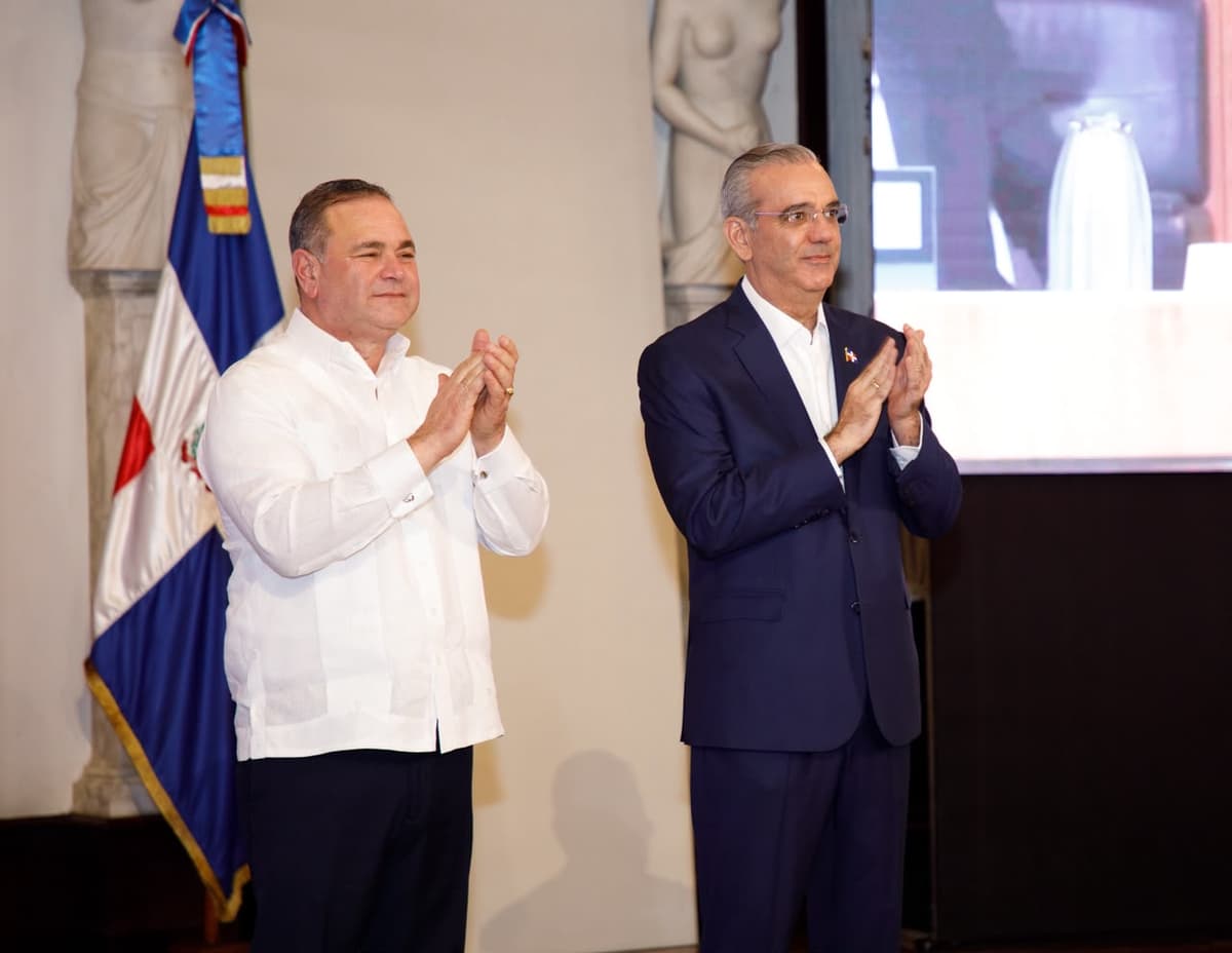 Presidente Abinader celebra República Dominicana haya alcanzado meta Hambre Cero "antes de concluir el período que nos habíamos fijado"; director general FAO invita a los demás países a aprender de la experiencia de RD