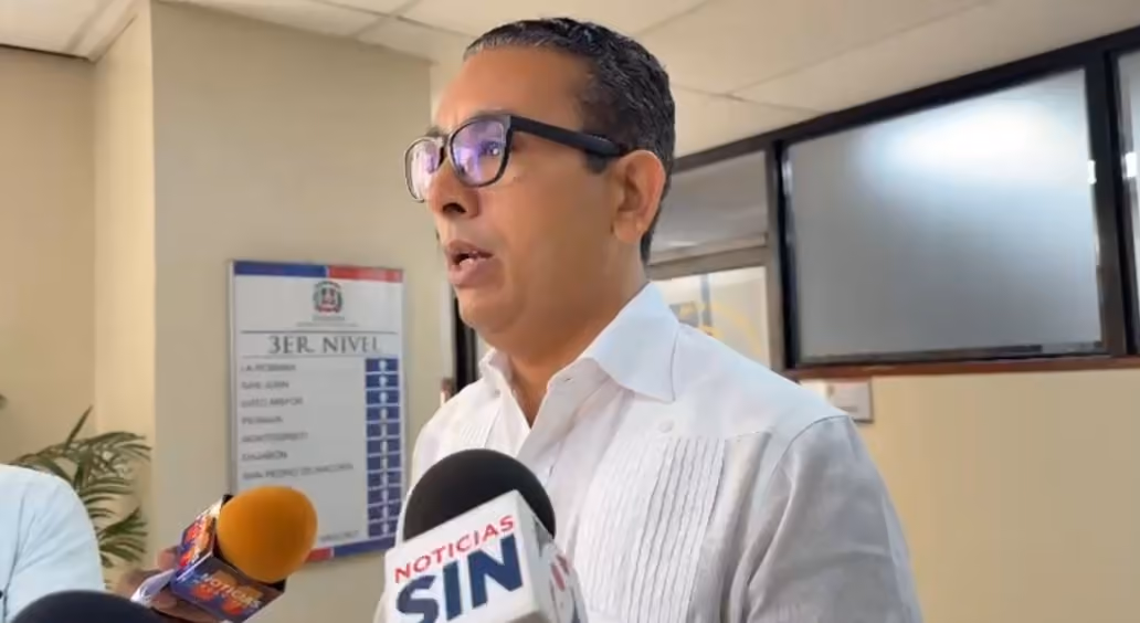 Senador Guillermo Lama destaca “madurez” del PRM al ratificar liderazgos en el Congreso