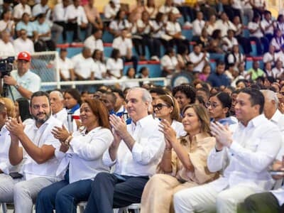 Graduación del programa Oportunidad 14-24 en la región Sur
