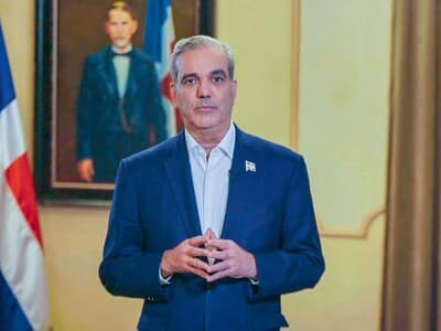 Decretos: Abinader sacude al Gobierno en mitad de su último periodo