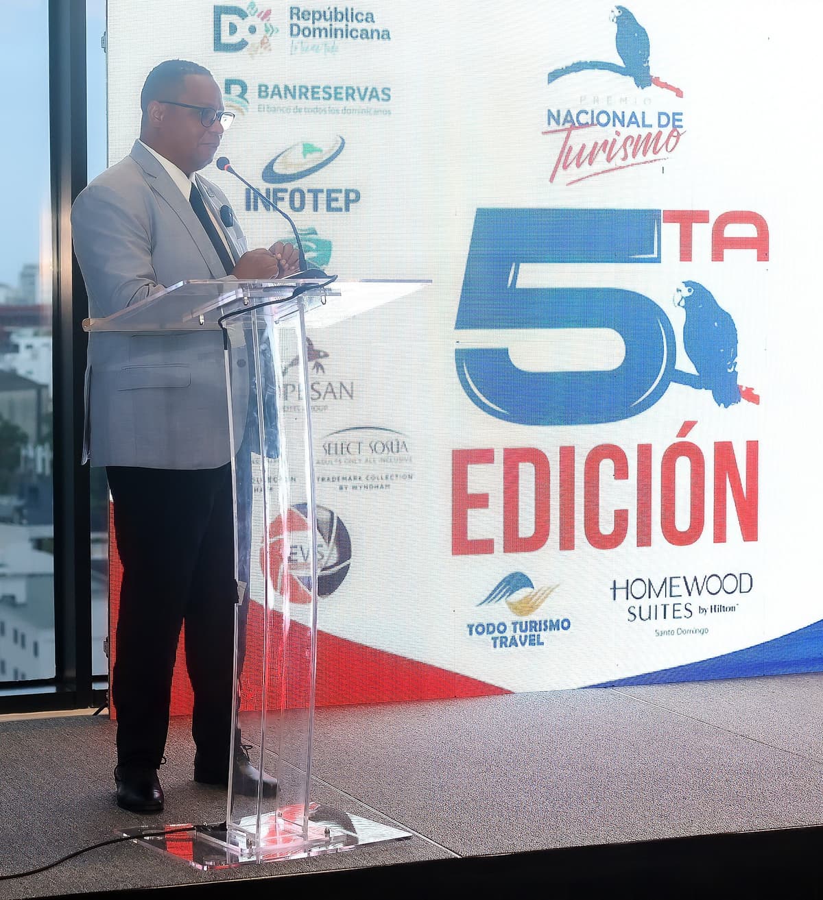 Anuncian quinta edición del Premio Nacional de Turismo