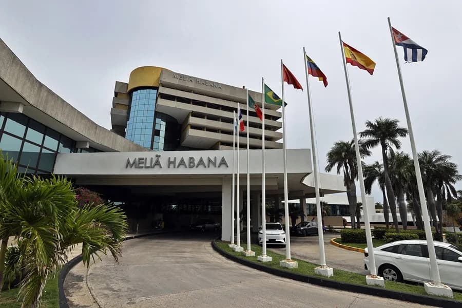 Meliá oficializa su retirada de Cuba tras no existir “condiciones mínimas”