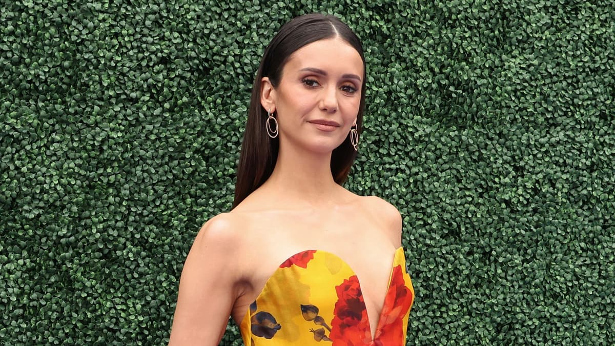 Nina Dobrev estrena un cambio de look radical y genera más de un millón de likes: "Las rubias sí se lo pasan mejor"
