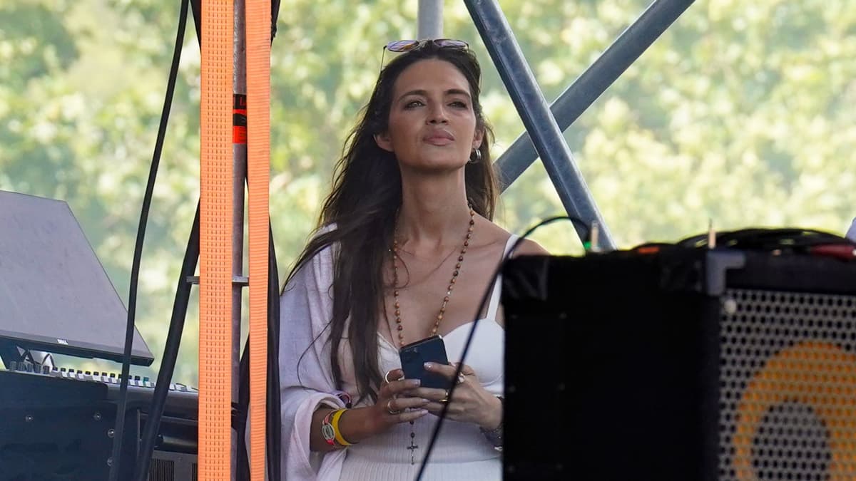 El encuentro de Sara Carbonero con una mariposa en la Amazonia ecuatoriana que te emocionará