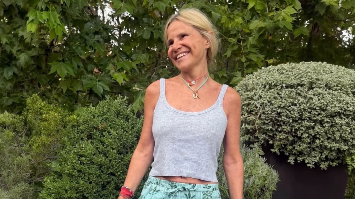 Eugenia Martínez de Irujo tiene la falda larga que mejor funciona cuando hace mucho calor: cómoda, bohemia y de firma española