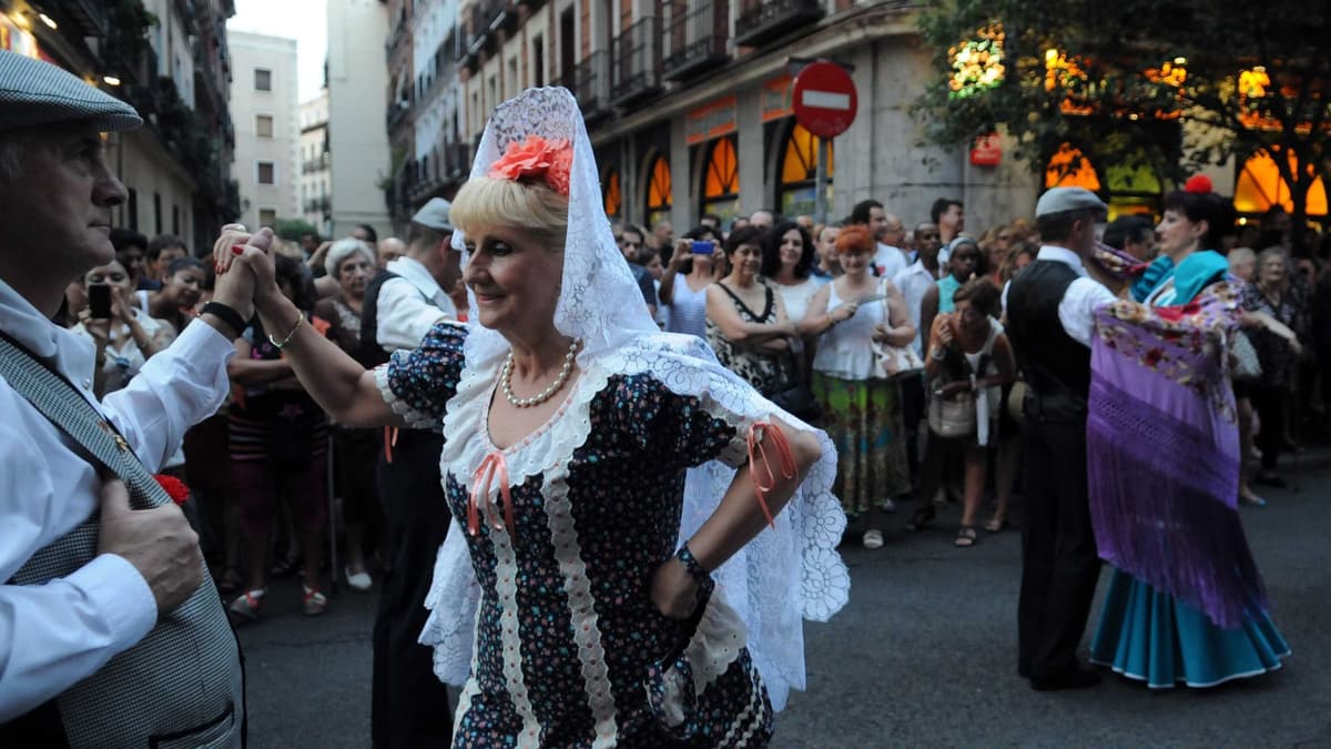 Qué hacer en Madrid del 14 al 16 de agosto: la verbena de La Paloma, lluvia de estrellas en la sierra, fiestas en Chinchón y dos citas con el arte y la historia