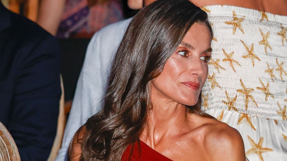 La reina Letizia y Javier Bardem iluminan como nunca la noche mallorquina en una velada de cine apasionante